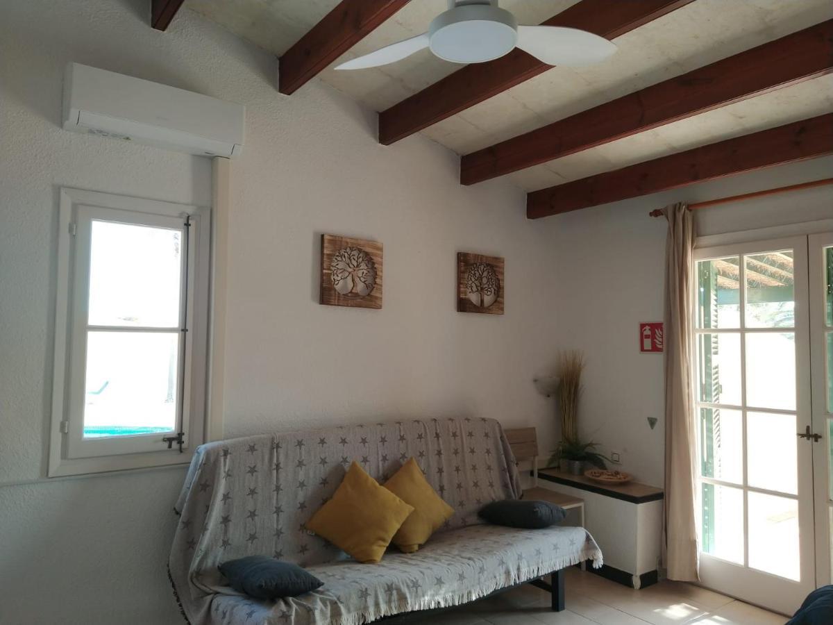 Apartamento Con Piscina Y Terraza En Ciudadela De Menorca カラ・エン・ブラネス エクステリア 写真